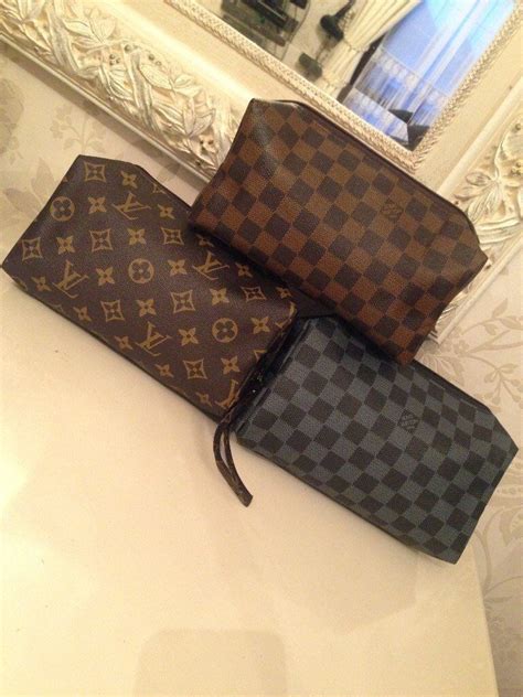 malletier Louis Vuitton